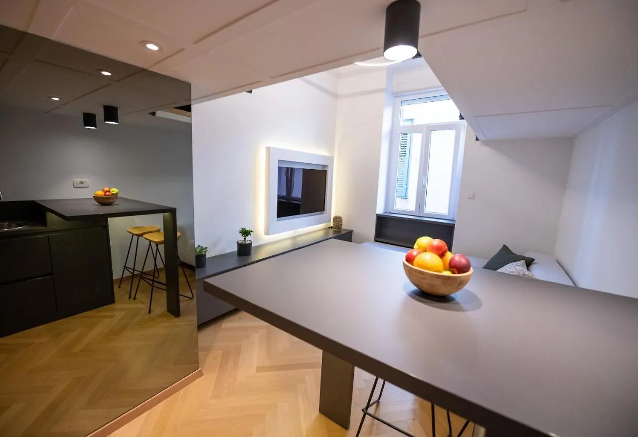 M&M Studio Zadar Apartment